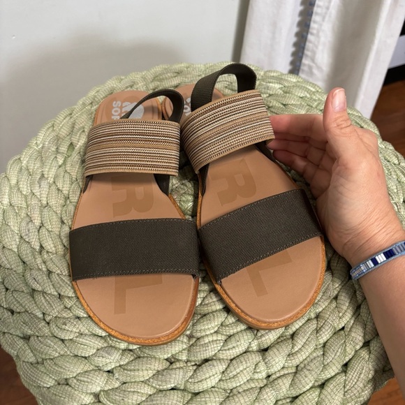 Sorel Ella II Two Strap Sandal Green/Tan Sporty Elastic Strap Flat Sandals NWOB - Picture 12 of 15